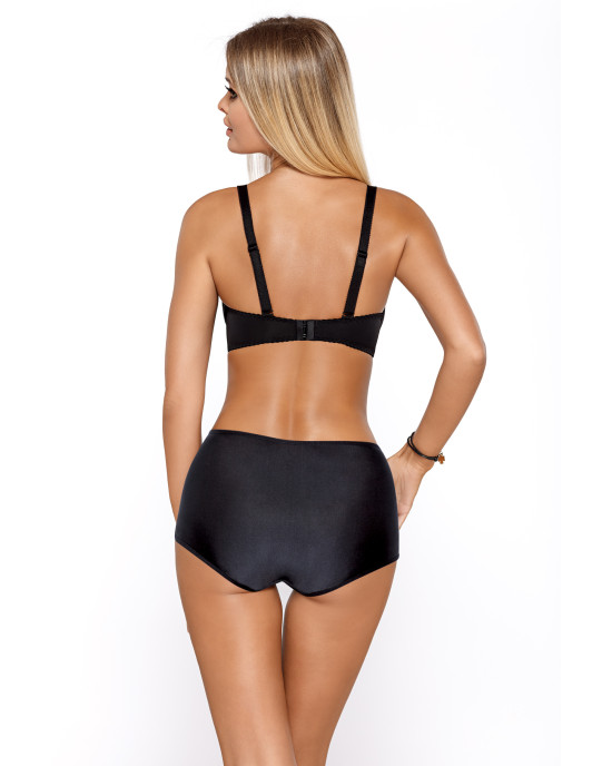 Γυναικείο Σλιπ Plus Size – Κομψότητα & Σταθερή Εφαρμογή Γυναικείο Σλιπ Plus Size – Κομψότητα & Σταθερή Εφαρμογή